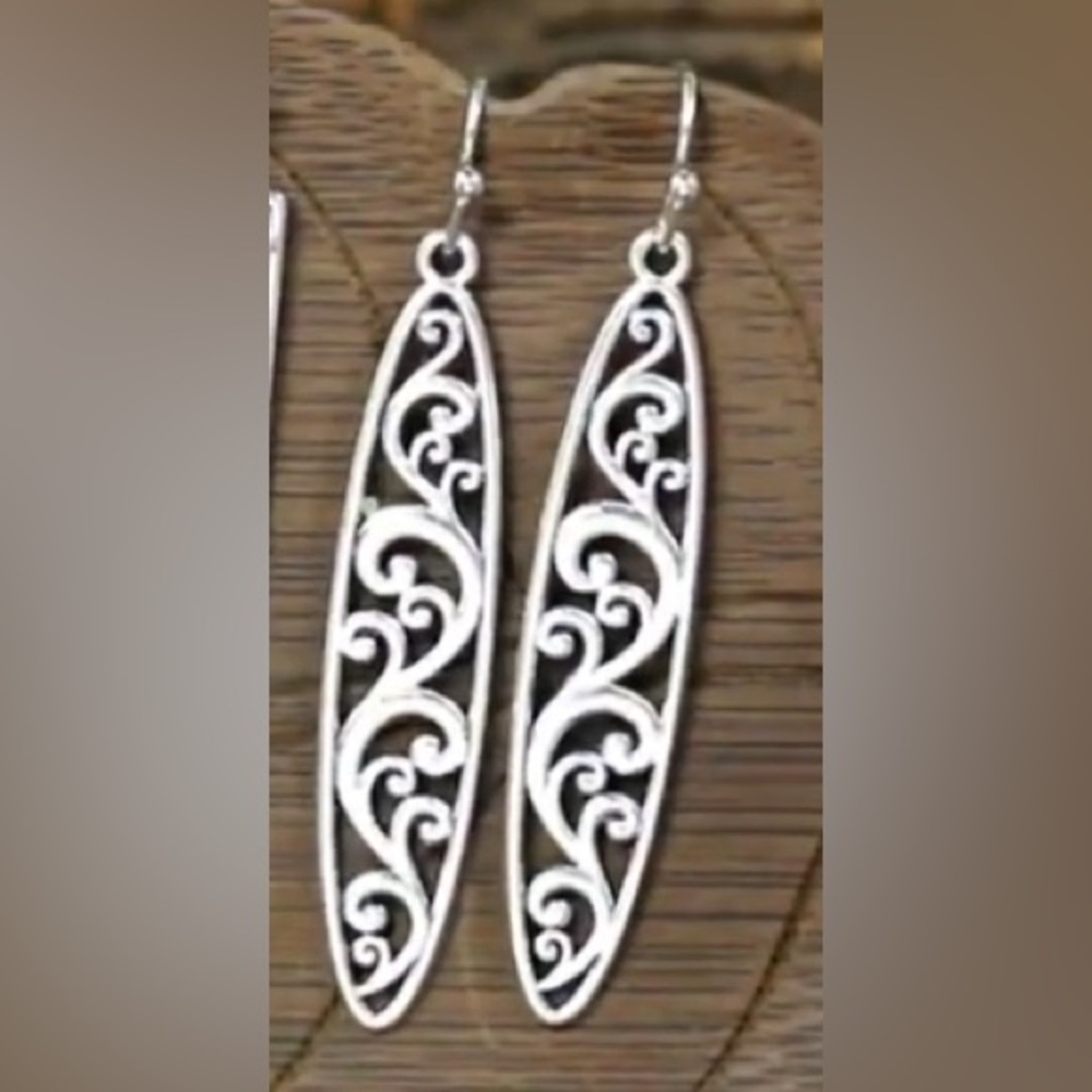 Pattern Earrings - Picture 2 of 2